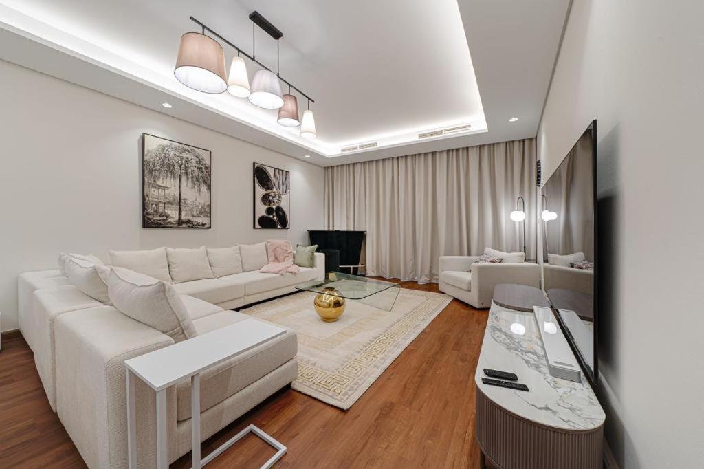 Paramount Midtown Luxury 2 Bedroom With Full Burj-Khalifa View Дубай Экстерьер фото